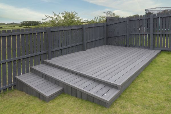 Vinyl Deck Construction in Martinsburg